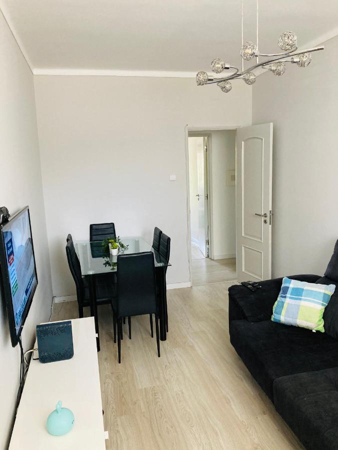 Apartamento Remodelado No Seixal Lejlighed Seixal  Eksteriør billede