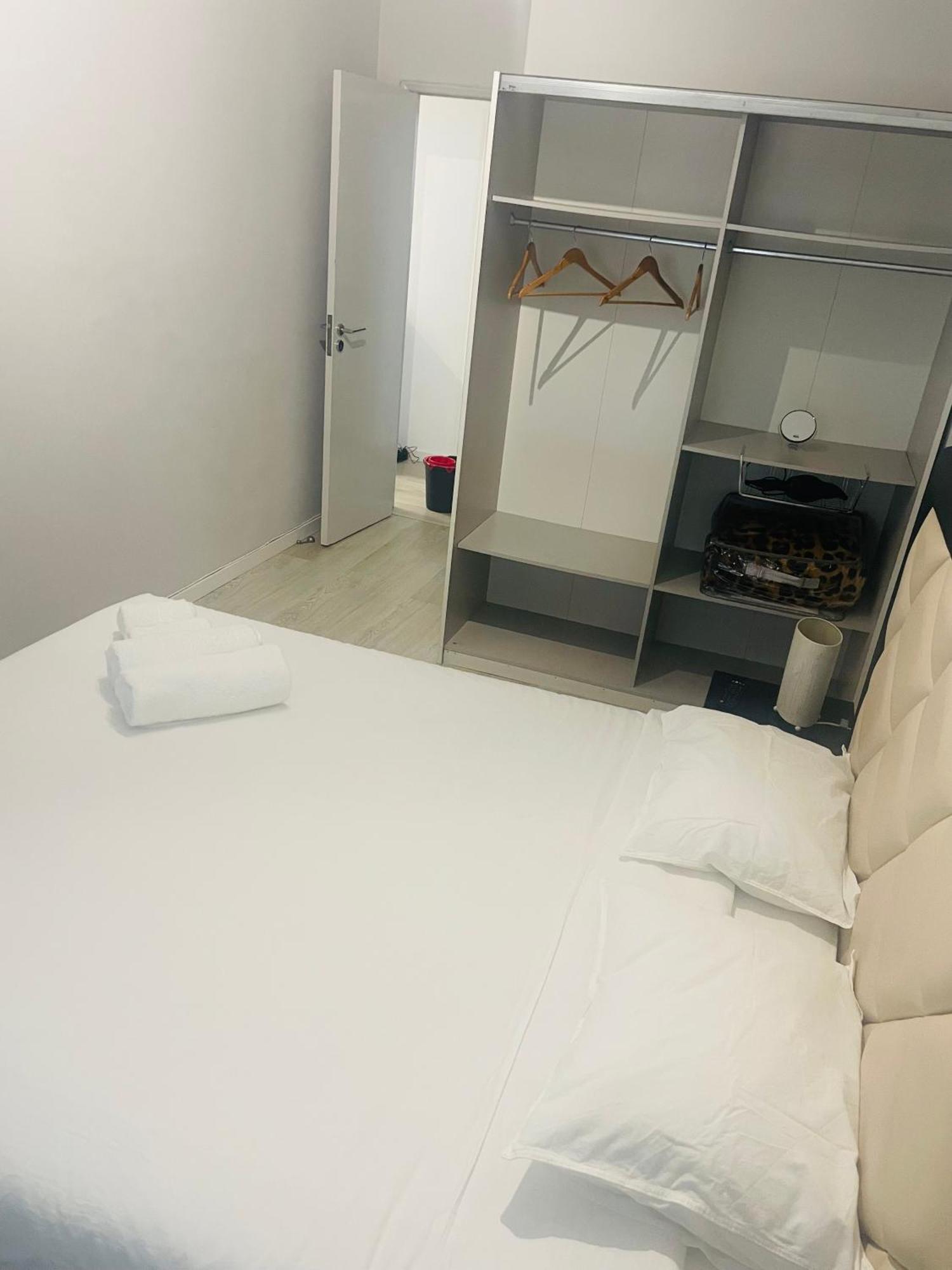 Apartamento Remodelado No Seixal Seixal  Eksteriør billede