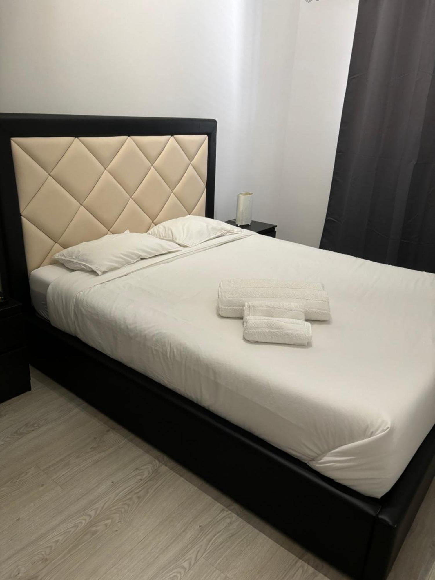 Apartamento Remodelado No Seixal Seixal  Eksteriør billede